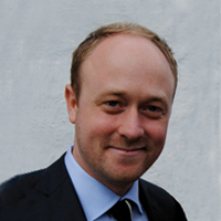 Robert Henricson, Sales Director