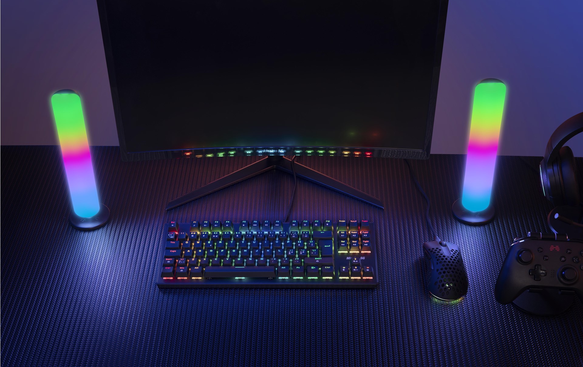 Mission SG GGK 2.6 Mechanical TKL Keyboard | NetOnNet
