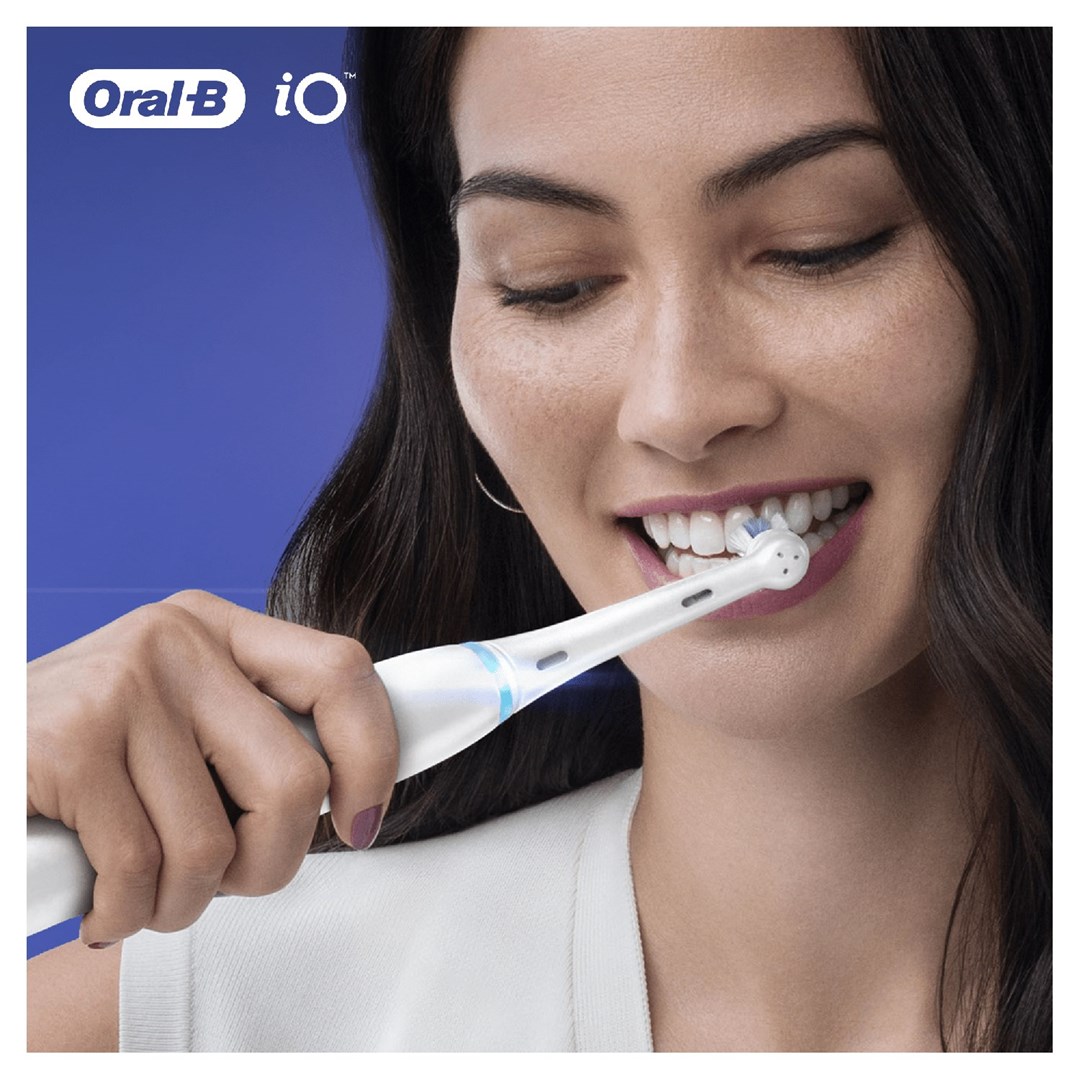 OralB iO Ultimate Clean 4ct White